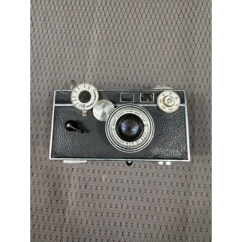 Vintage Argus 35mm Film Rangefinder Camera Cintar 50mm F/3.5 Lens USA Black